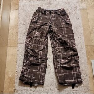 Kids snow pants size M